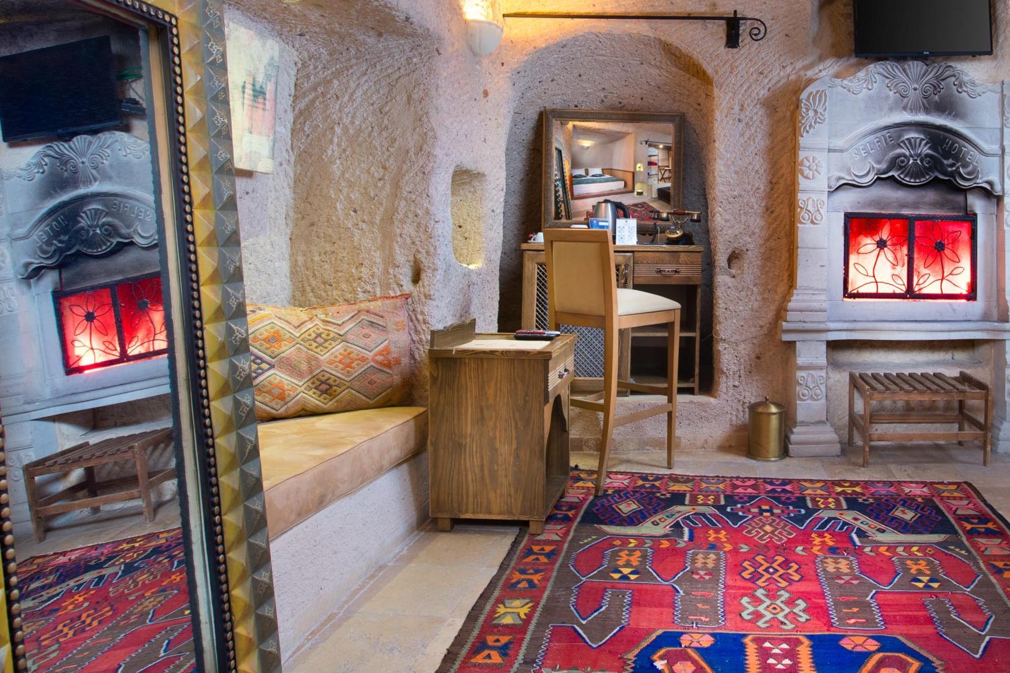 Cappadocia Fairy Chimneys Selfie Cave Hotels - Special Class Учгісар Екстер'єр фото