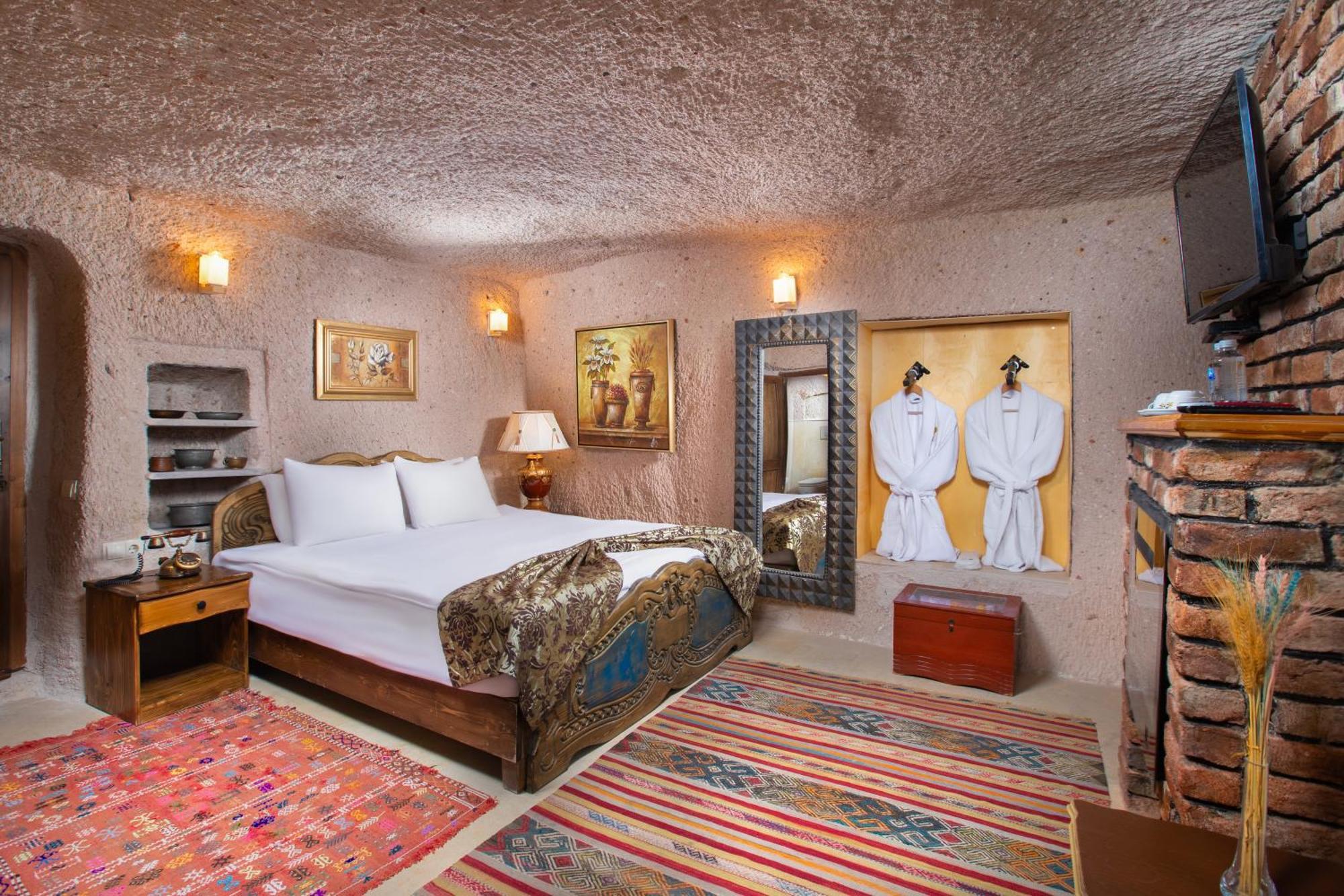 Cappadocia Fairy Chimneys Selfie Cave Hotels - Special Class Учгісар Екстер'єр фото
