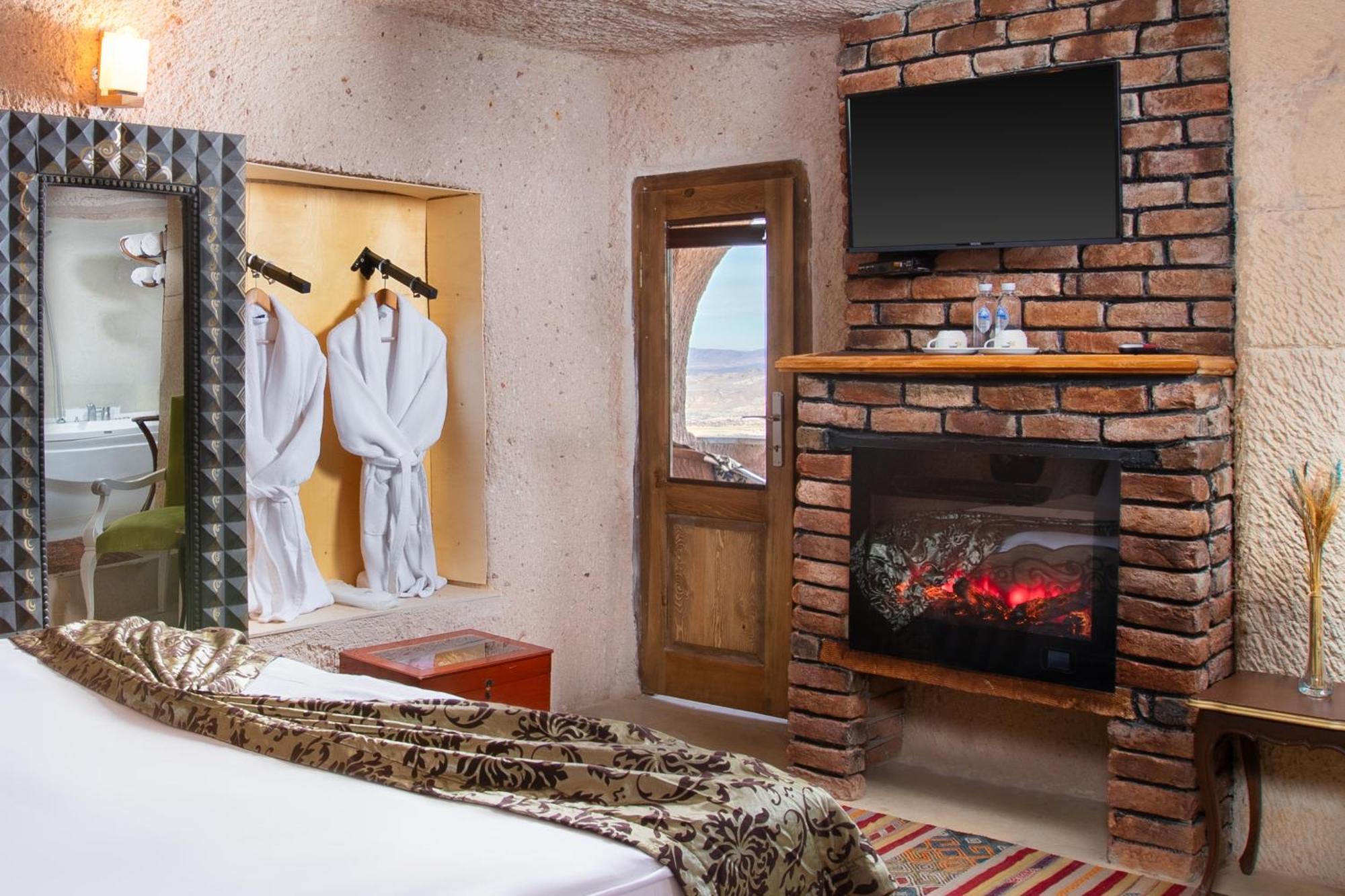 Cappadocia Fairy Chimneys Selfie Cave Hotels - Special Class Учгісар Екстер'єр фото