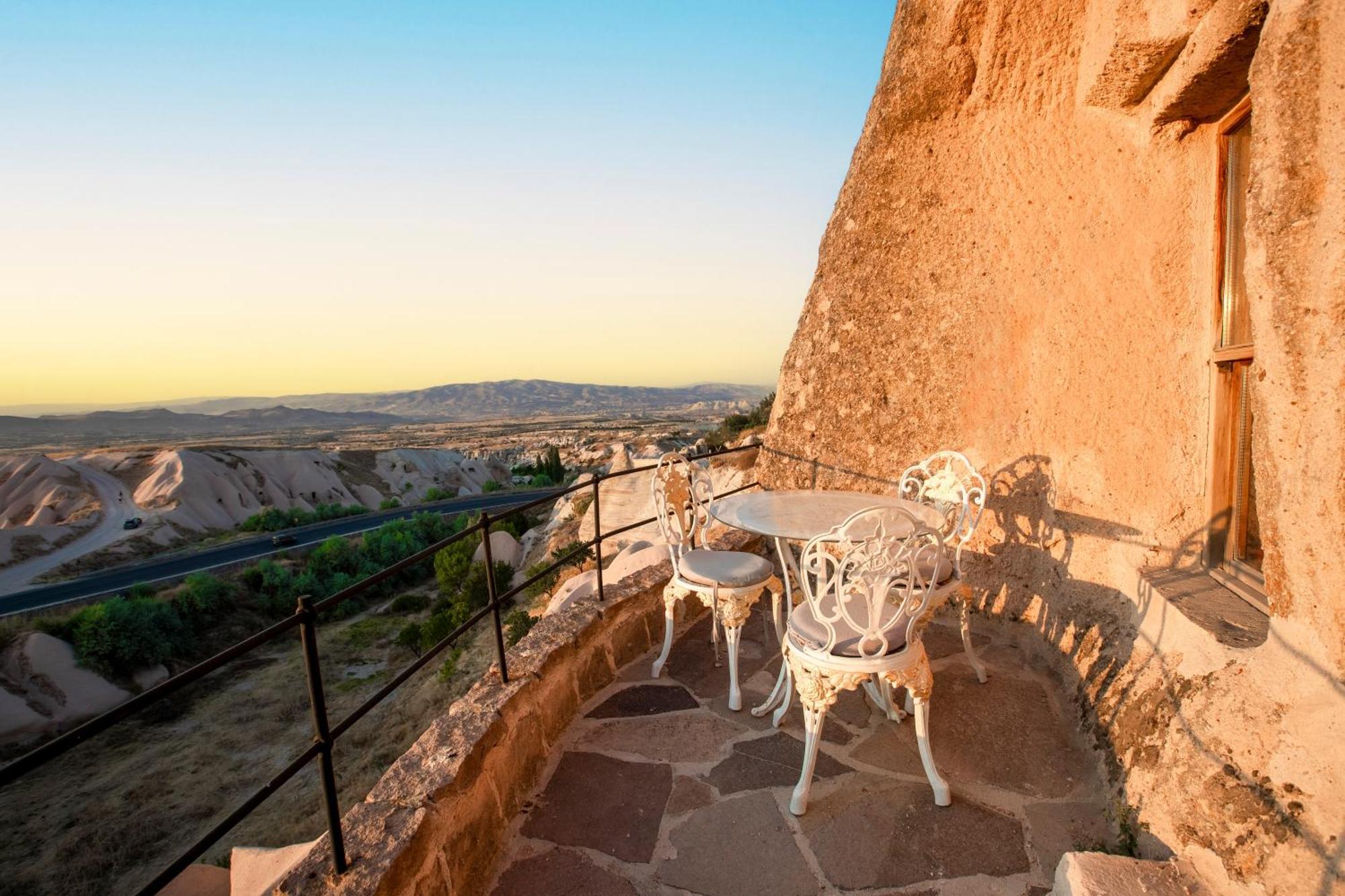 Cappadocia Fairy Chimneys Selfie Cave Hotels - Special Class Учгісар Екстер'єр фото