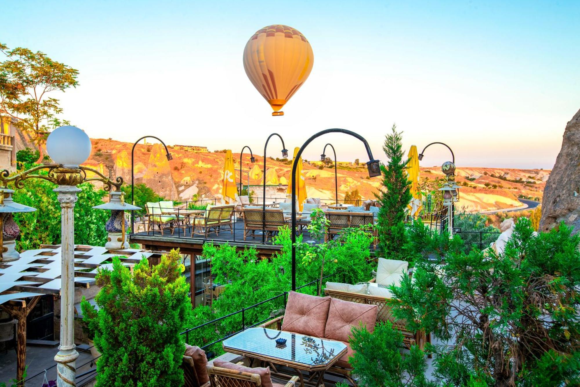 Cappadocia Fairy Chimneys Selfie Cave Hotels - Special Class Учгісар Екстер'єр фото