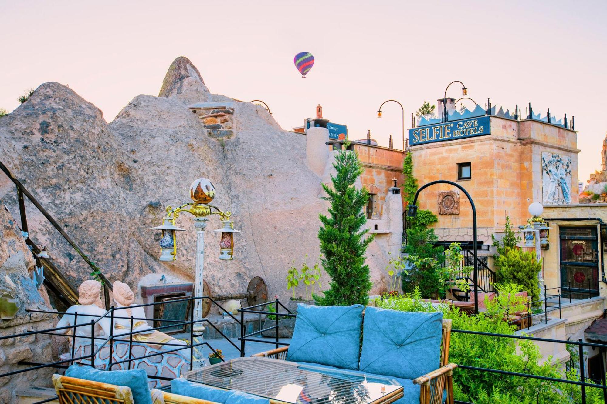 Cappadocia Fairy Chimneys Selfie Cave Hotels - Special Class Учгісар Екстер'єр фото