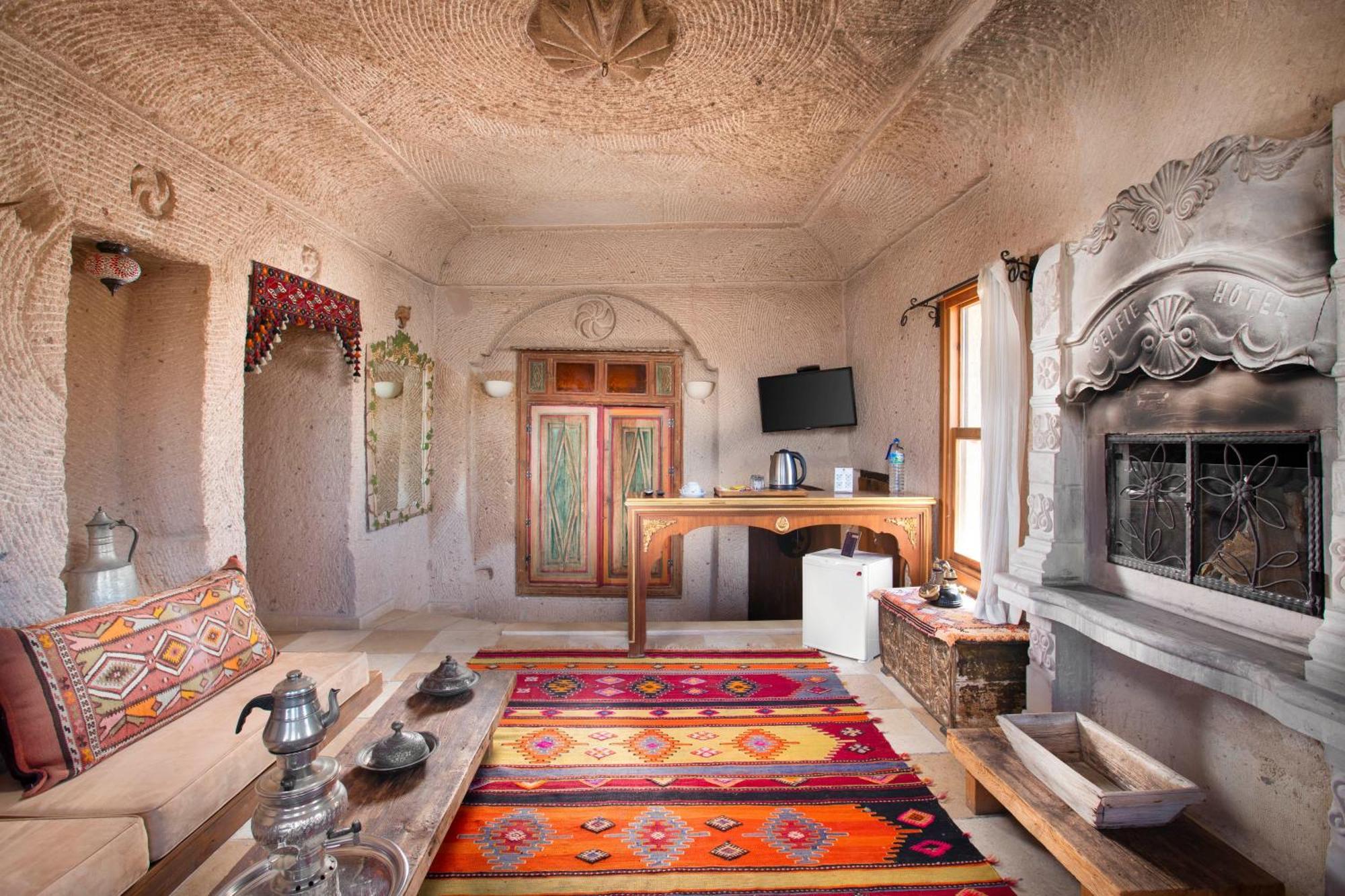 Cappadocia Fairy Chimneys Selfie Cave Hotels - Special Class Учгісар Екстер'єр фото