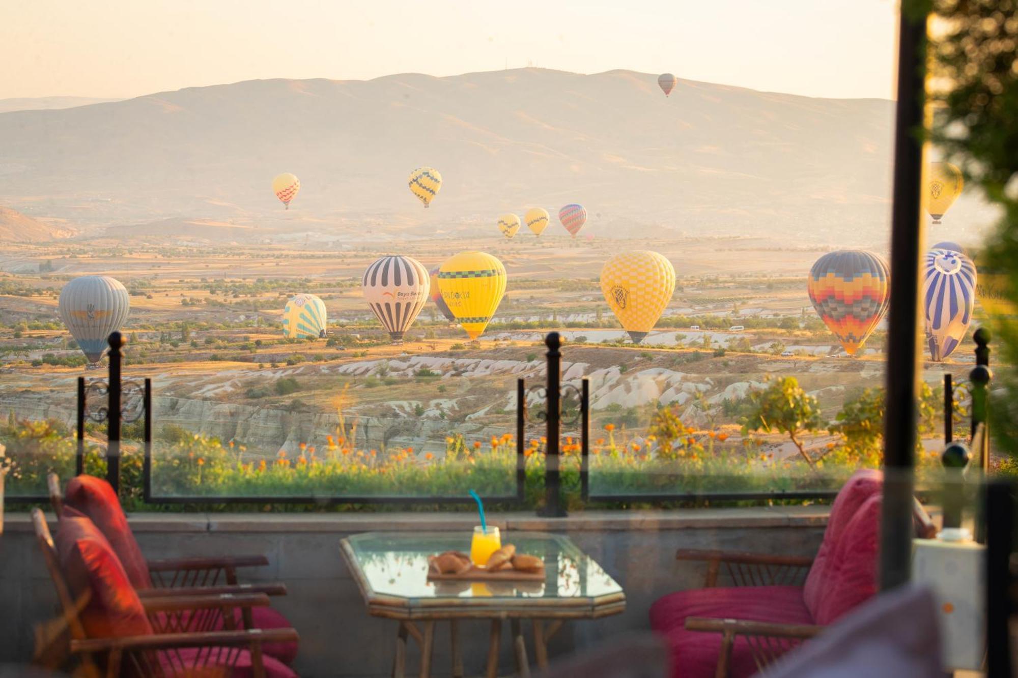 Cappadocia Fairy Chimneys Selfie Cave Hotels - Special Class Учгісар Екстер'єр фото